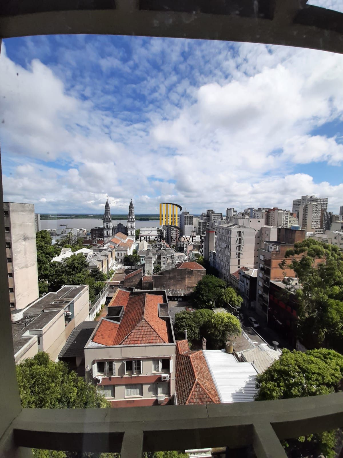 Apartamento 2 dormitórios no bairro Centro Histórico