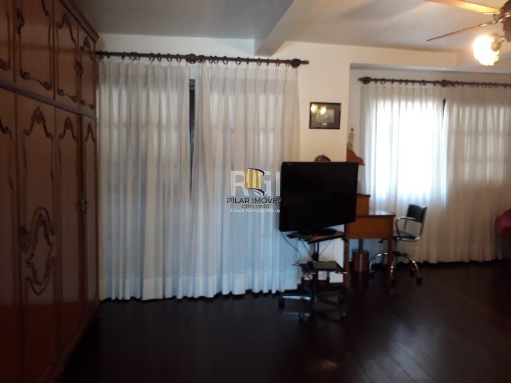 Casa para Venda - 200m², 3 dormitórios, sendo 1 suites, 1 vaga - Santana