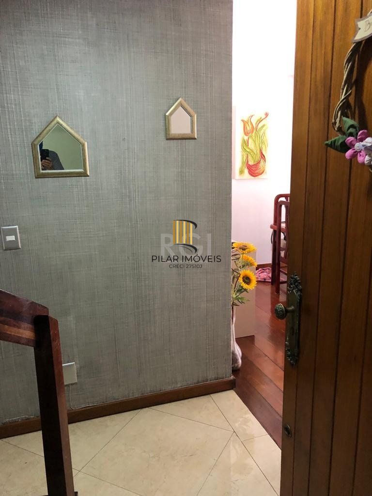 Cobertura para Venda - 270.56m², 3 dormitórios, sendo 1 suites, 2 vagas - Auxiliadora