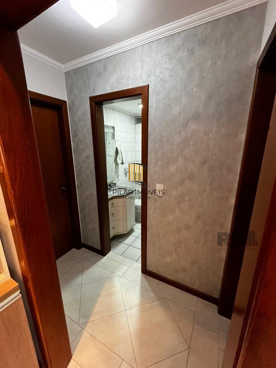 Apartamento 2 dormitórios no bairro Santana