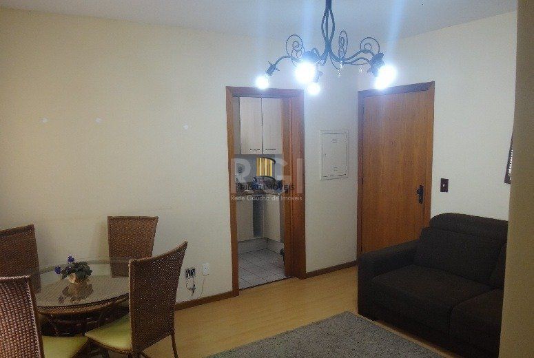Apartamento para Venda - 53m², 2 dormitórios, 1 vaga - Petrópolis