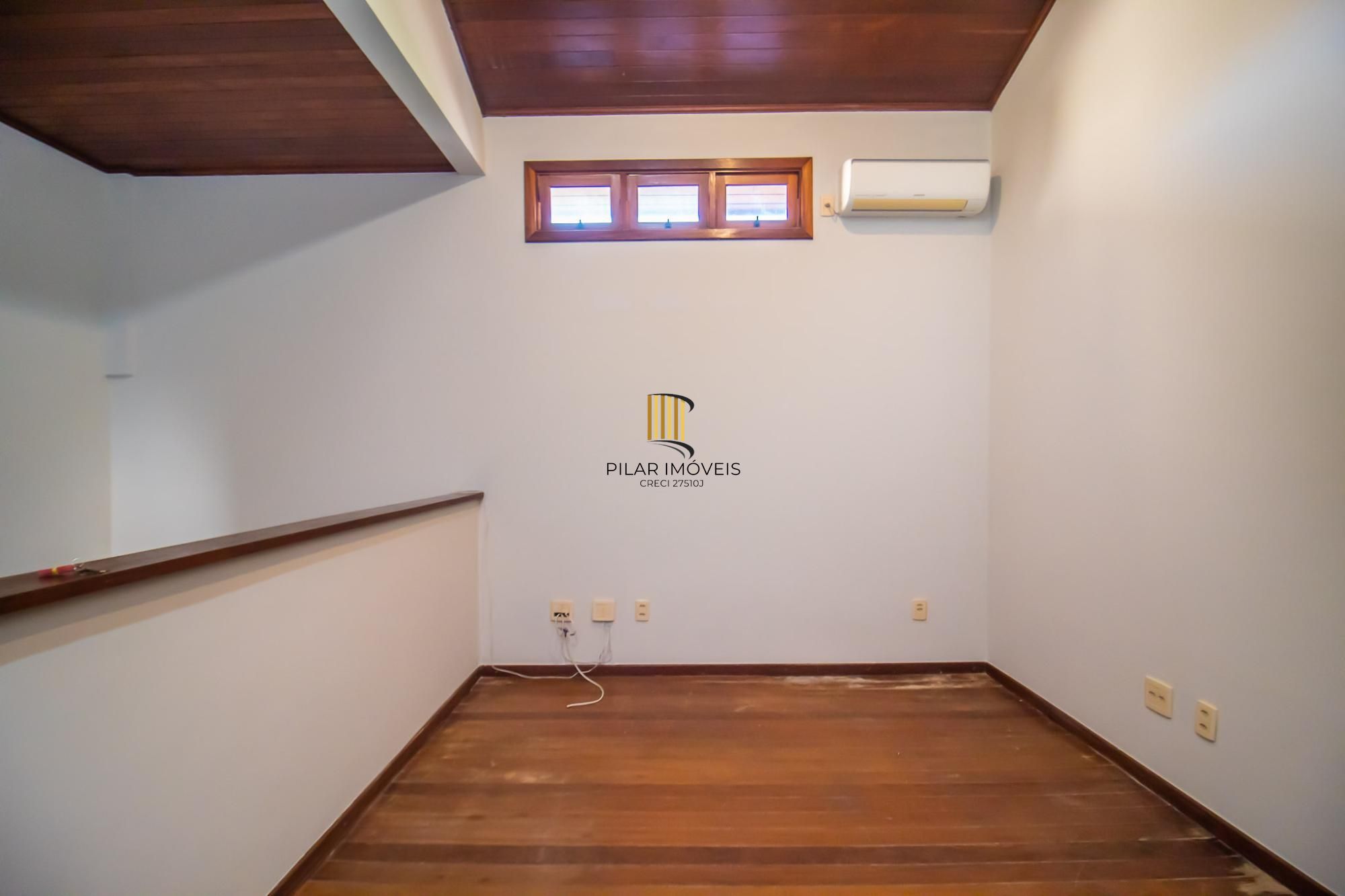 Casa de Condomínio 3 dormitórios no bairro Menino Deus