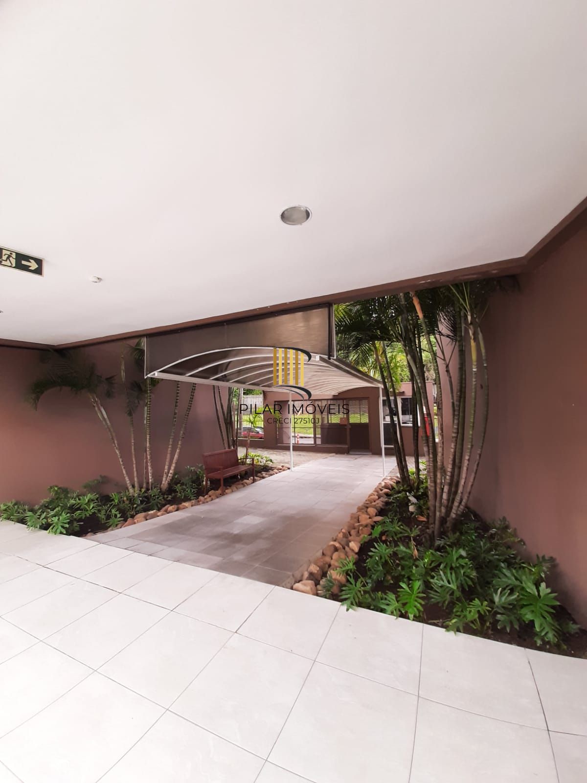 Apartamento 2 dormitórios no bairro Azenha