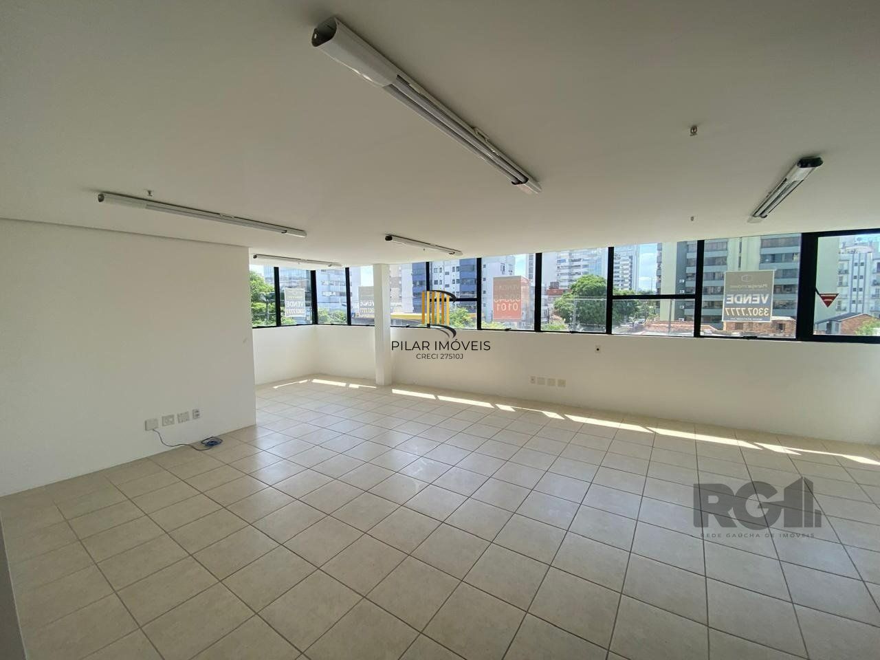 Sala Comercial no bairro Santana
