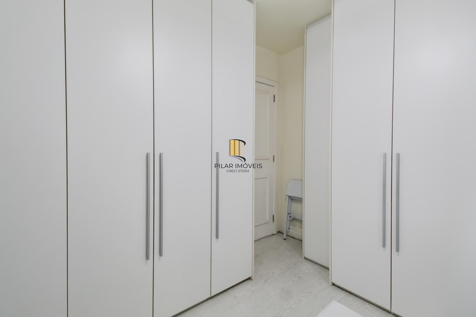 Apartamento 3 dormitórios no bairro Menino Deus