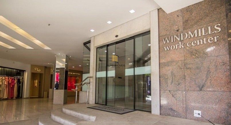 Oportunidade de Investimento. Sala Comercial para venda já locada no bairro Moinhos de Vento. Invista com segurança e rentabilidade imediata.