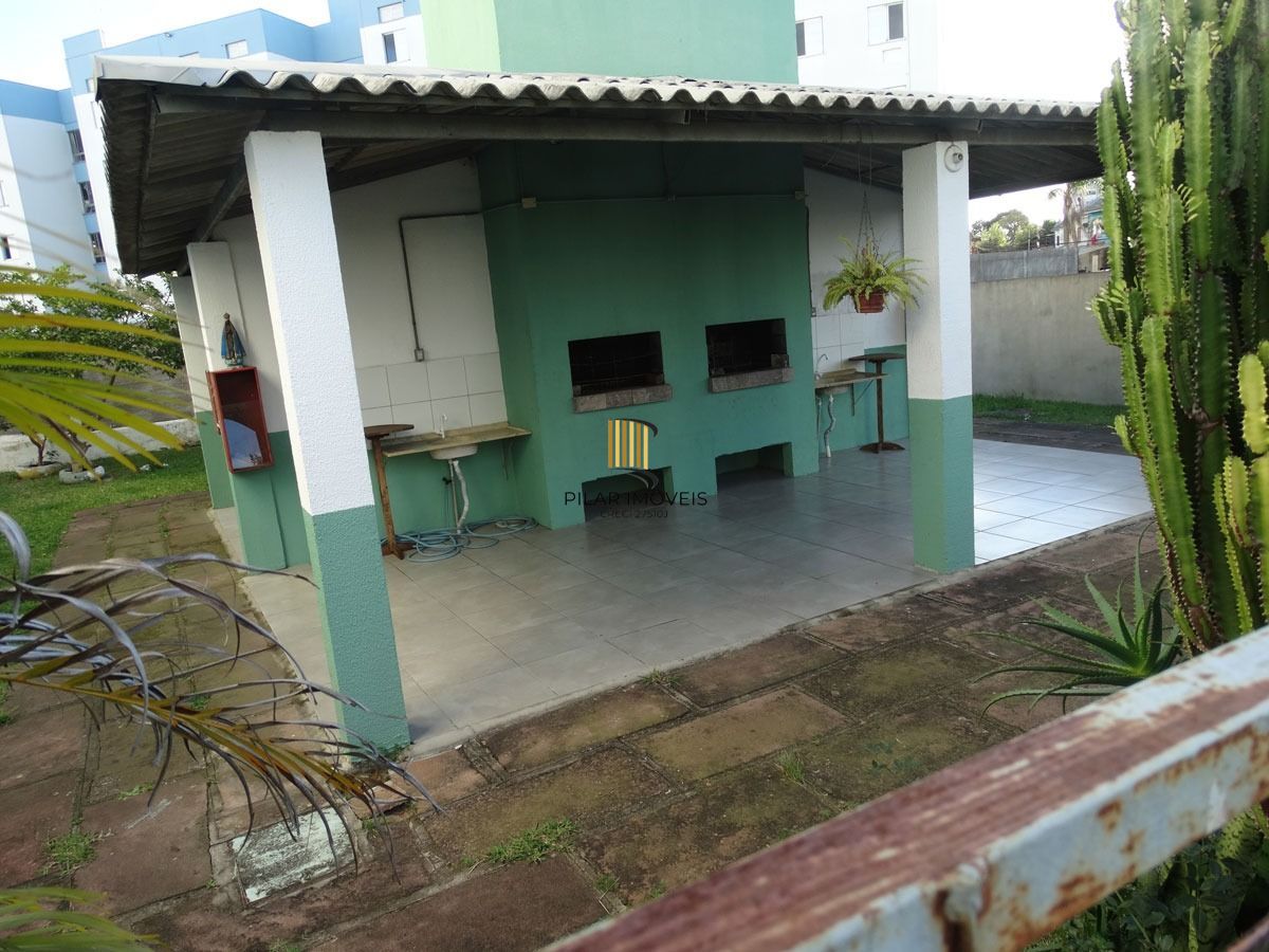 Excelente apartamento de 2 dormitórios, desocupado para venda  no bairro Partenon em Porto Alegre/RS.