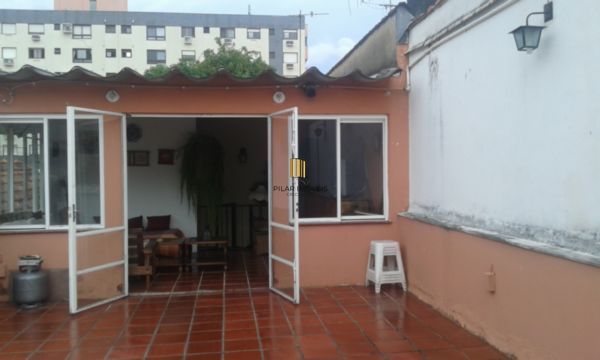 Casa para Venda - 243m², 4 dormitórios, 2 vagas - Santana