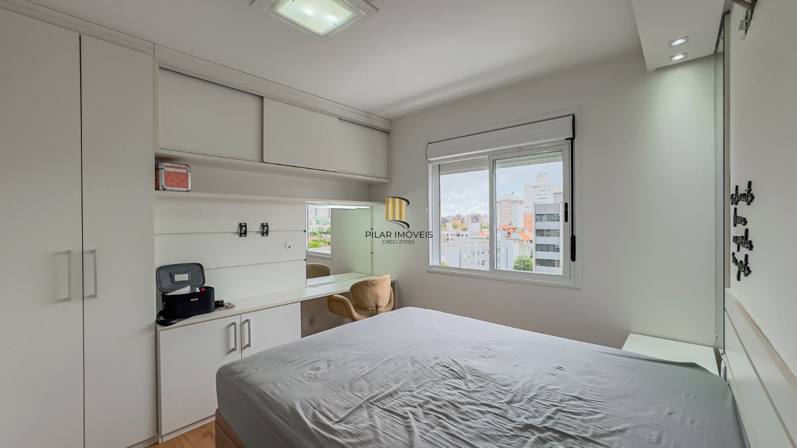 Apartamento 2 dormitórios no bairro Santana