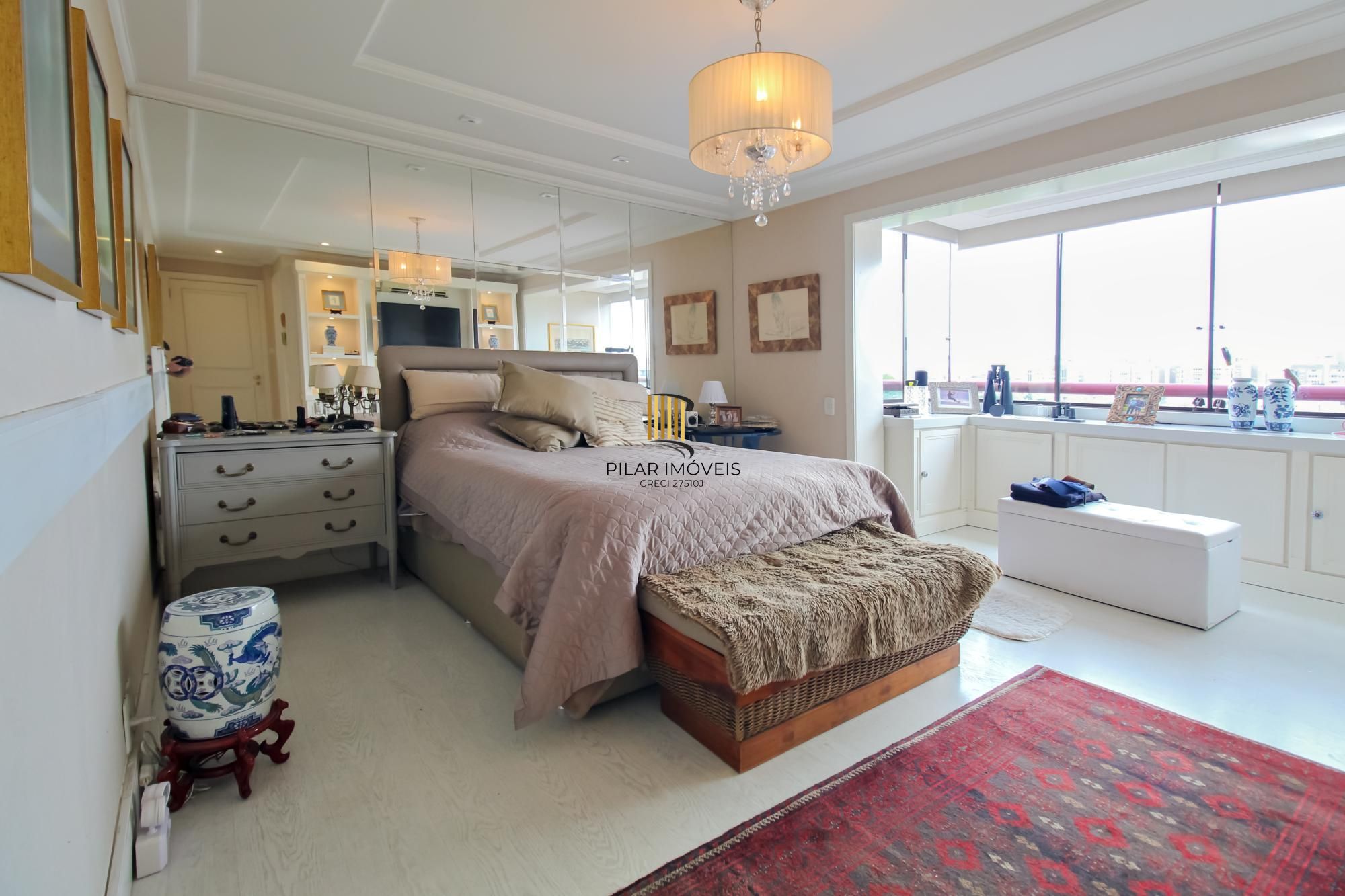 Apartamento 3 dormitórios no bairro Menino Deus