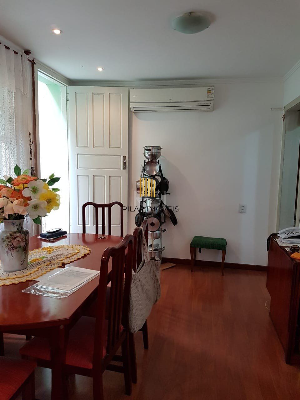Casa para Venda - 250m², 5 dormitórios, 5 vagas - Jardim Botânico - Pilar Imóveis