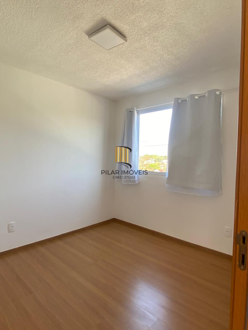 Apartamento 2 dormitórios no bairro Cecília