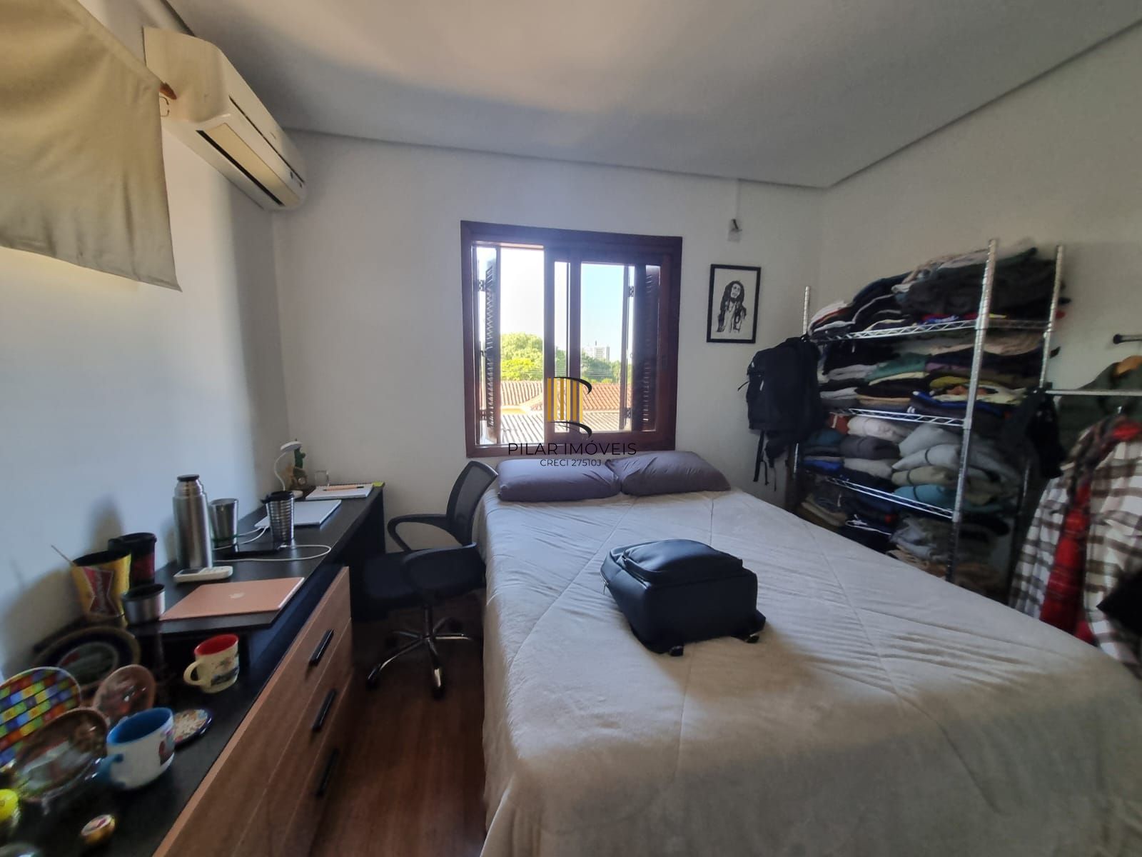 Casa para Venda - 177m², 4 dormitórios, sendo 1 suites, 2 vagas - Partenon