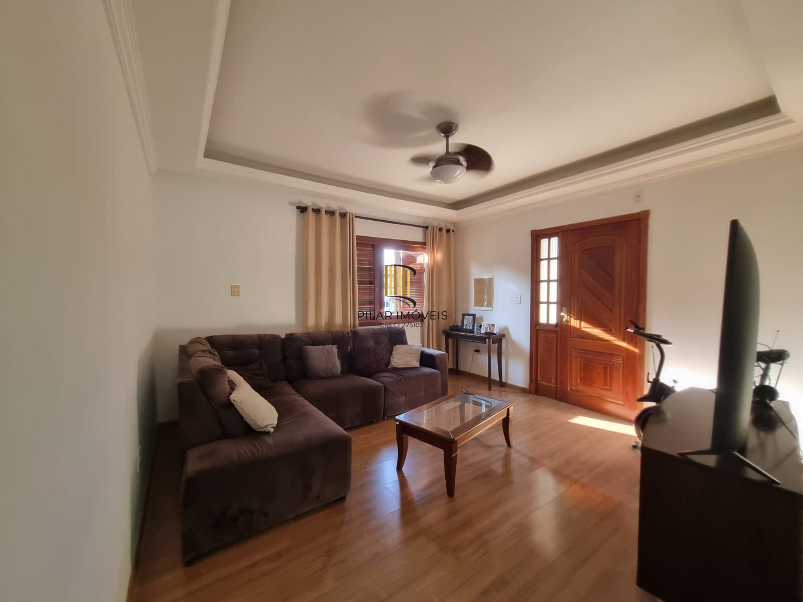 Casa para Venda - 177m², 4 dormitórios, sendo 1 suites, 2 vagas - Partenon