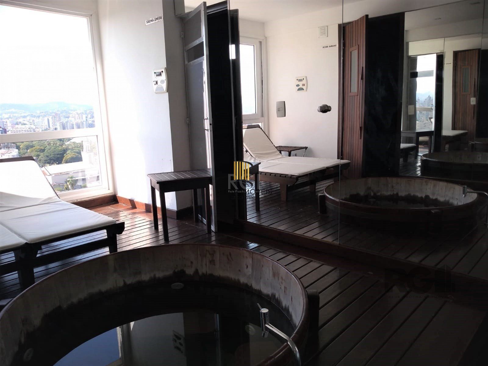 Apartamento para Venda - 67.28m², 2 dormitórios, sendo 1 suites, 1 vaga - Cidade Baixa