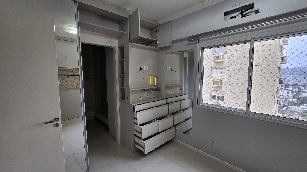 Apartamento 3 dormitórios no bairro Partenon