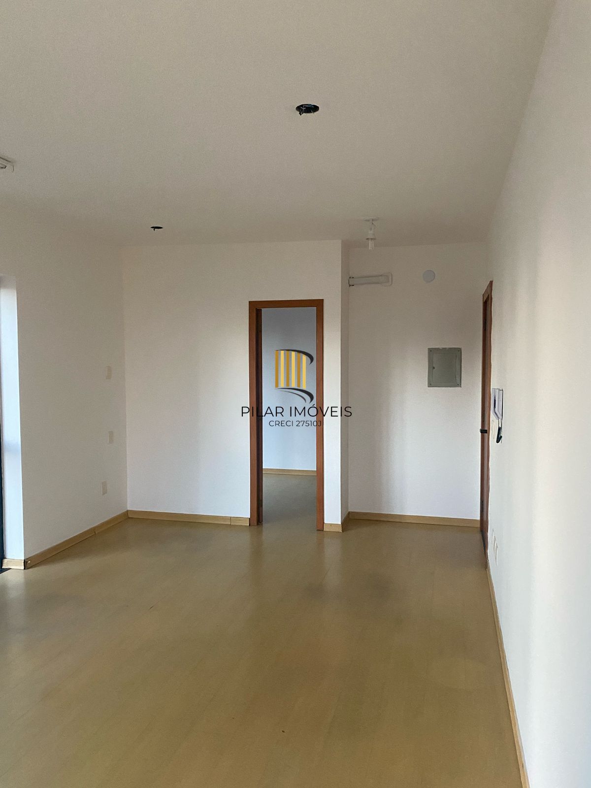 Sala Comercial 1 dormitório no bairro Auxiliadora