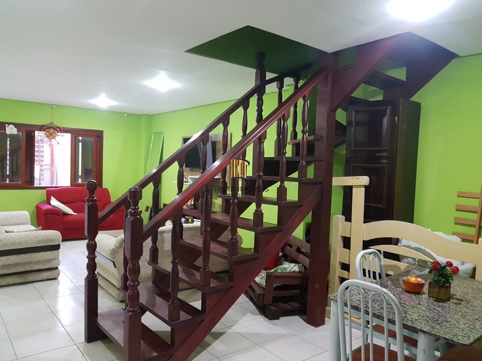 CASA 4 DORMITORIOS SANTANA