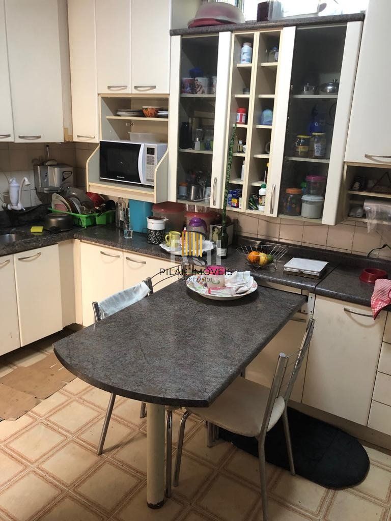 Casa para Venda - 143m², 3 dormitórios, 2 vagas - Medianeira