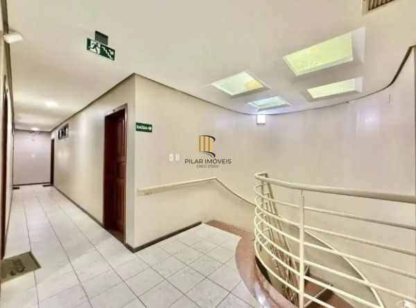 Loja para Venda - 20.94m², 0 dormitórios, Petrópolis