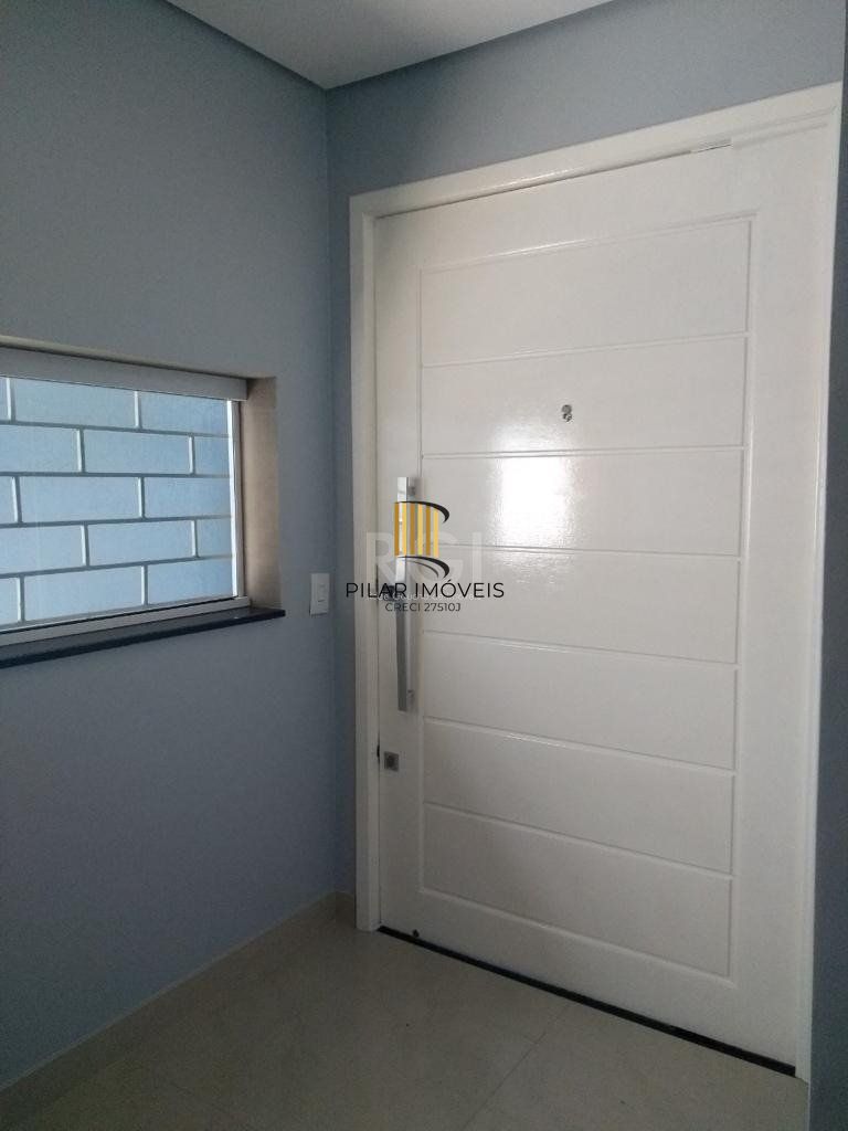 Casa para Venda - 249.86m², 3 dormitórios, sendo 1 suites, 4 vagas - Medianeira