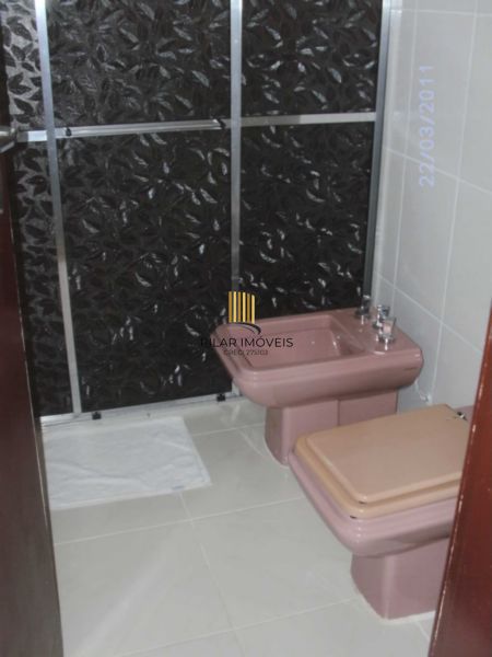 Sobrado para Venda - 240m², 3 dormitórios, sendo 1 suites, 1 vaga - Partenon