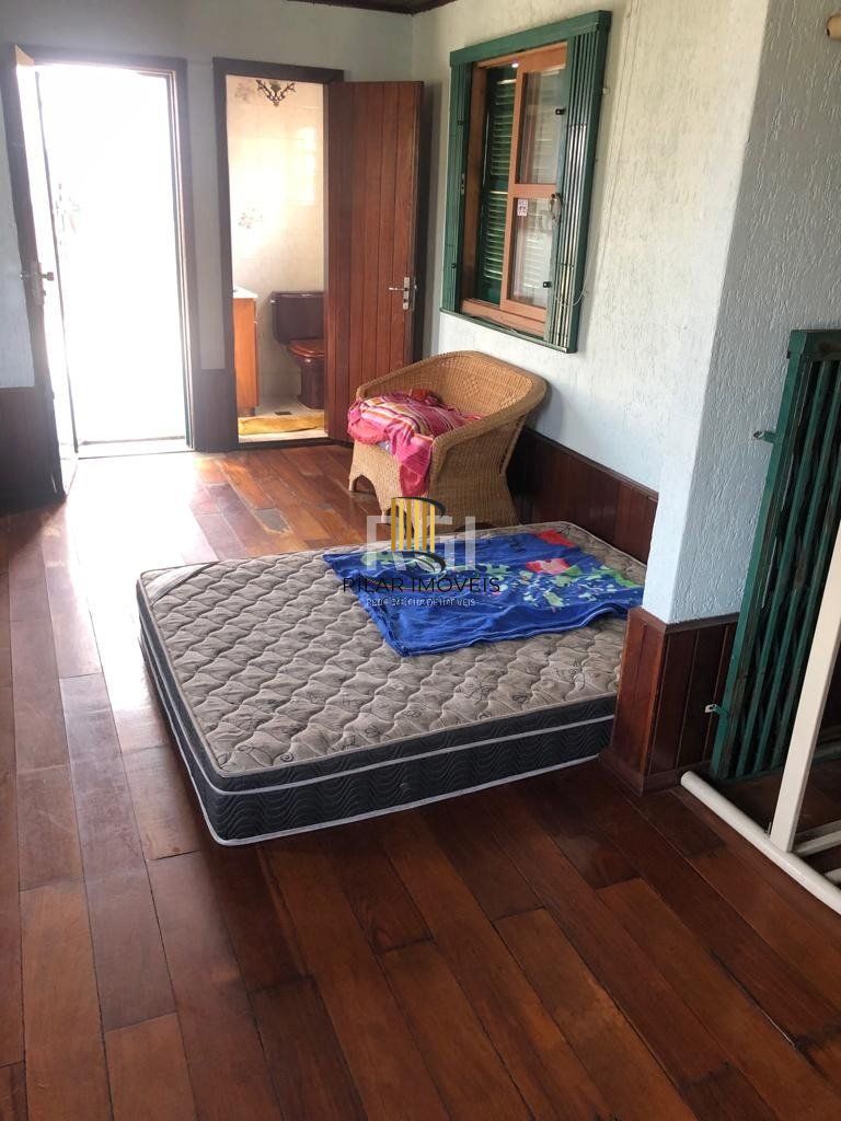 Casa para Venda - 143m², 3 dormitórios, 2 vagas - Medianeira