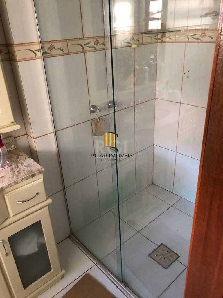 Casa para Venda - 225.91m², 4 dormitórios, sendo 2 suites, 1 vaga - Nonoai