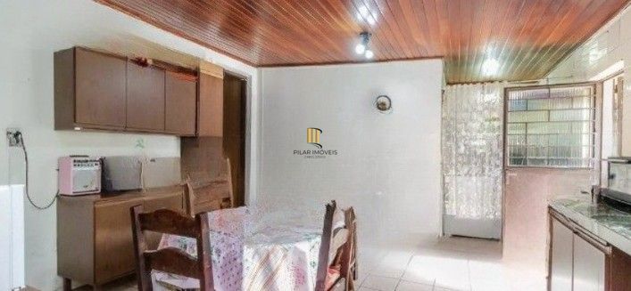 Casa 3 dormitórios no bairro Partenon