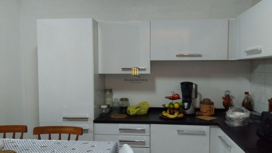 Casa para Venda - 206m², 4 dormitórios, 2 vagas - Navegantes