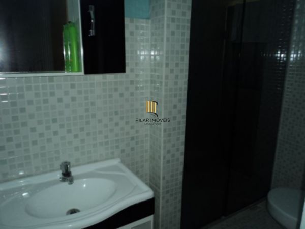 Casa para Venda - 450m², 3 dormitórios, 1 vaga - Floresta