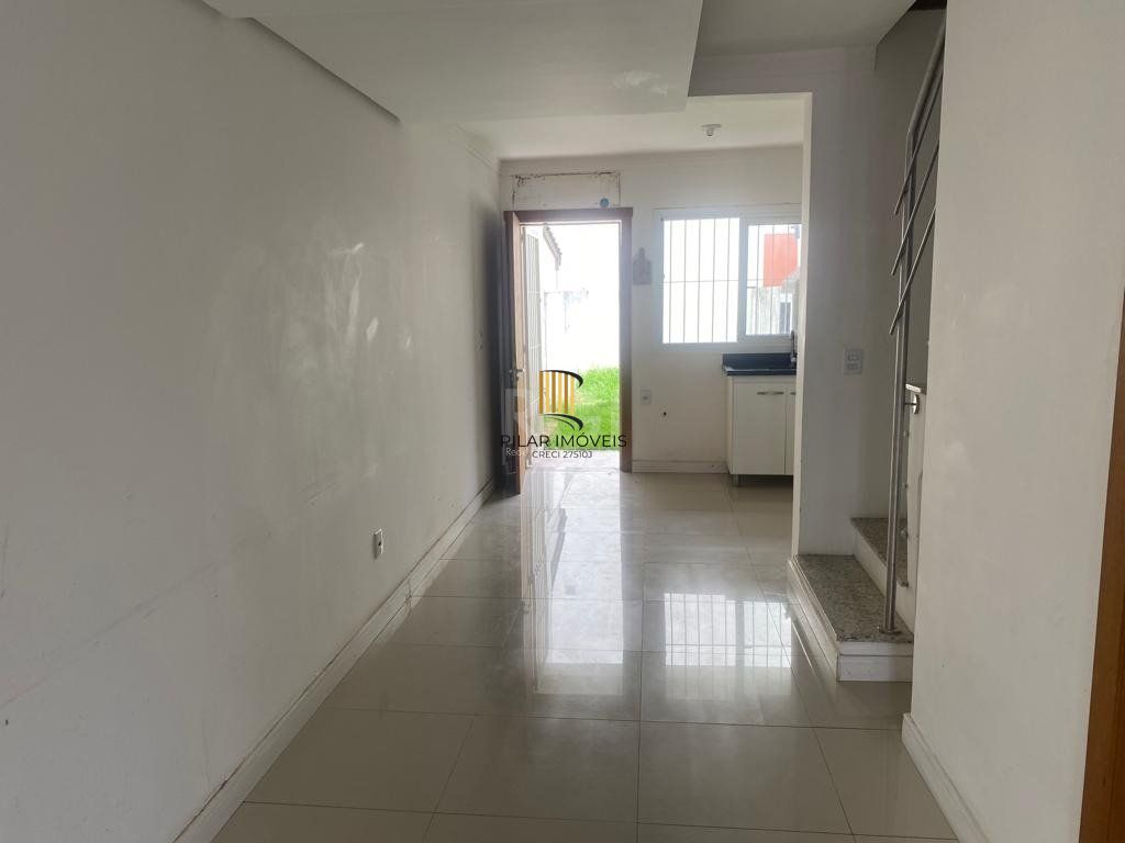 Casa 3 dormitórios no bairro Hípica