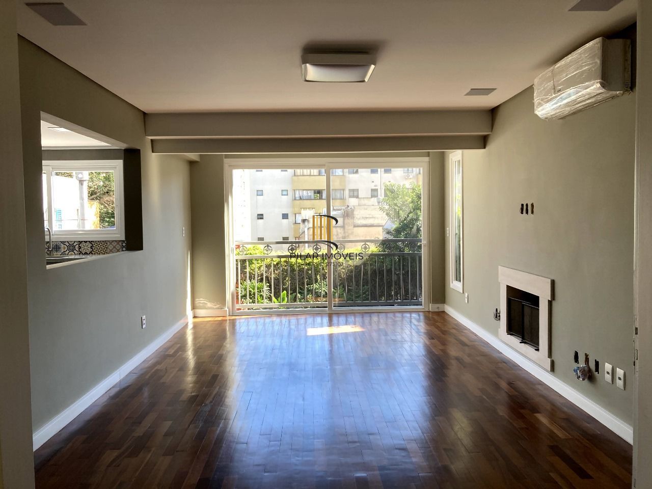 Casa 3 dormitórios no bairro Auxiliadora