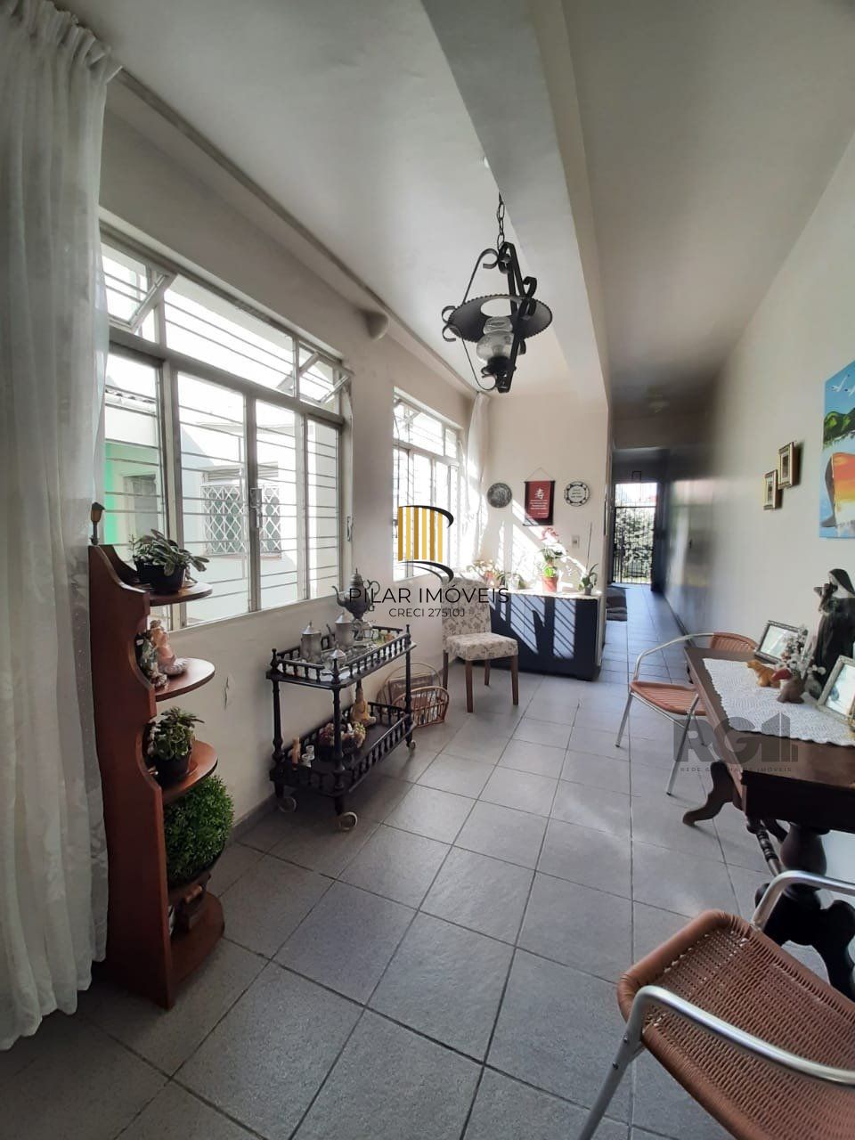 Casa 4 dormitórios no bairro Santana