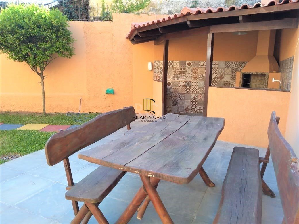 Casa Condominio para Venda - 144.97m², 3 dormitórios, sendo 1 suites, 2 vagas - Cavalhada