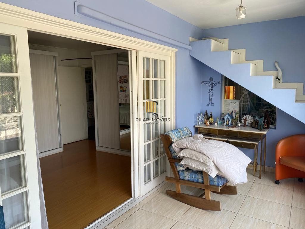 Casa para Venda - 316m², 3 dormitórios, sendo 1 suites, 4 vagas - Santana