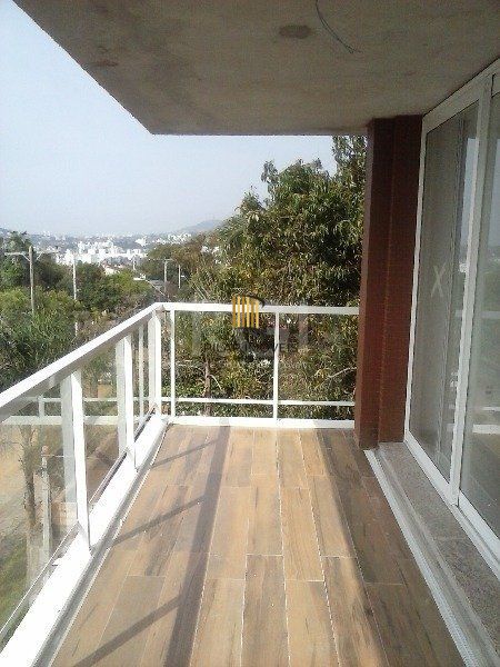 Apartamento para Venda - 146m², 3 dormitórios, sendo 3 suites, 3 vagas - Tristeza