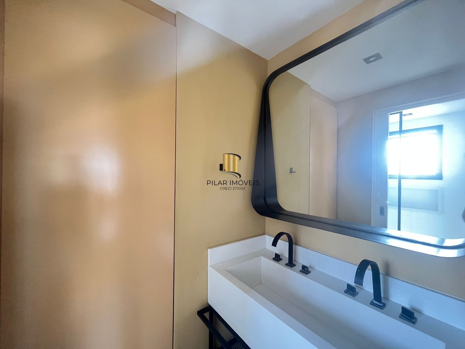 Loft 1 dormitório no bairro Santana