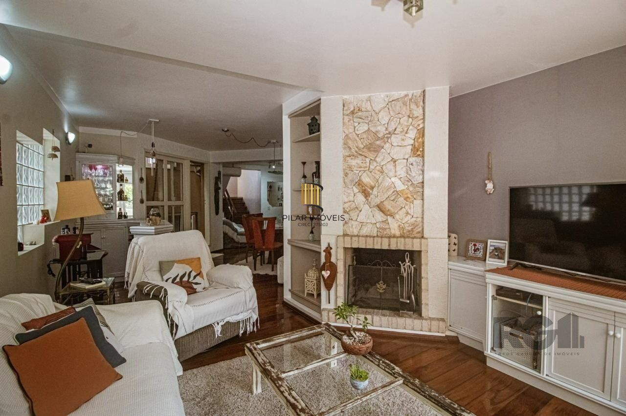 Casa 3 dormitórios no bairro Santo Antônio
