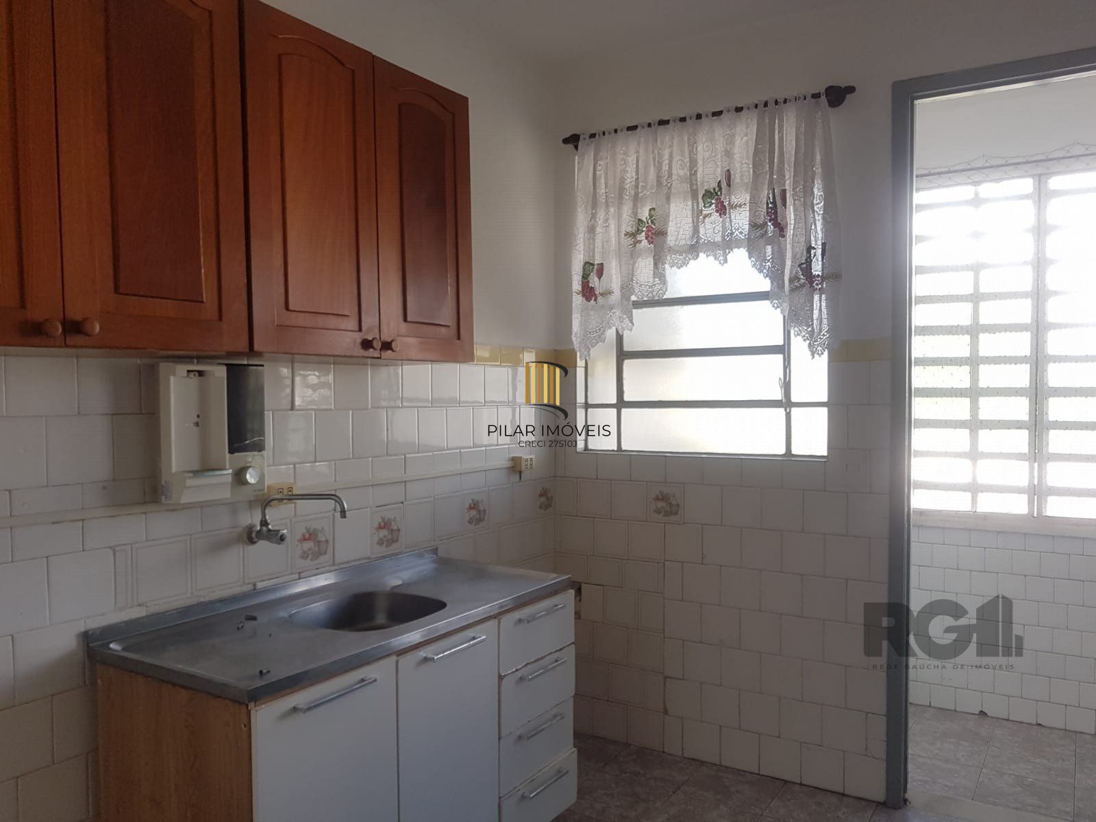 Apartamento 2 dormitórios no bairro Azenha