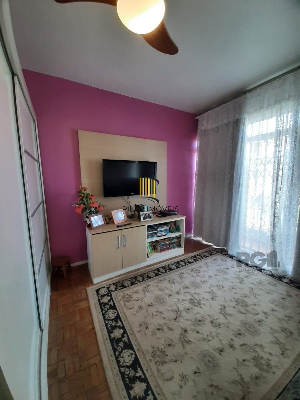 Casa 4 dormitórios no bairro Santana