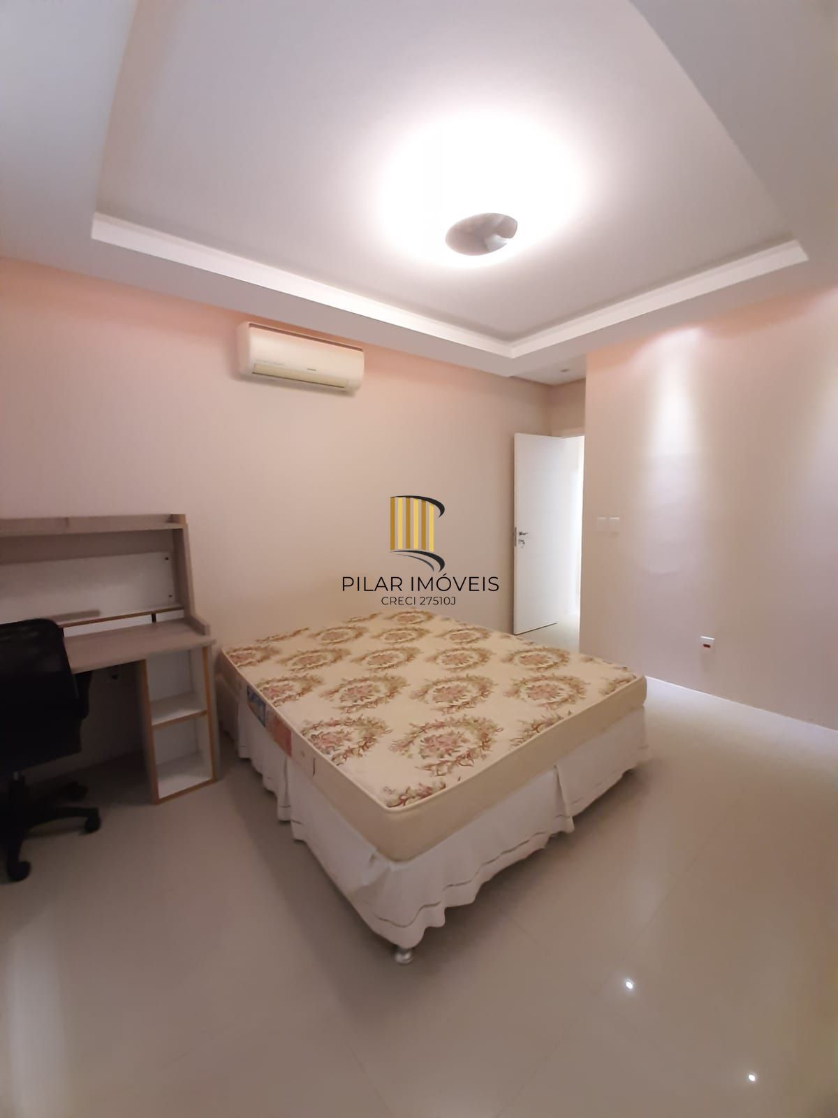 Apartamento 2 dormitórios no bairro Santa Cecília