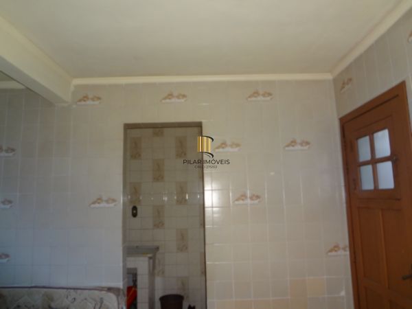 Casa para Venda - 190m², 3 dormitórios, sendo 1 suites, 1 vaga - Partenon