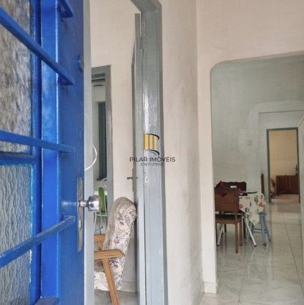 Casa 4 dormitórios no bairro Partenon