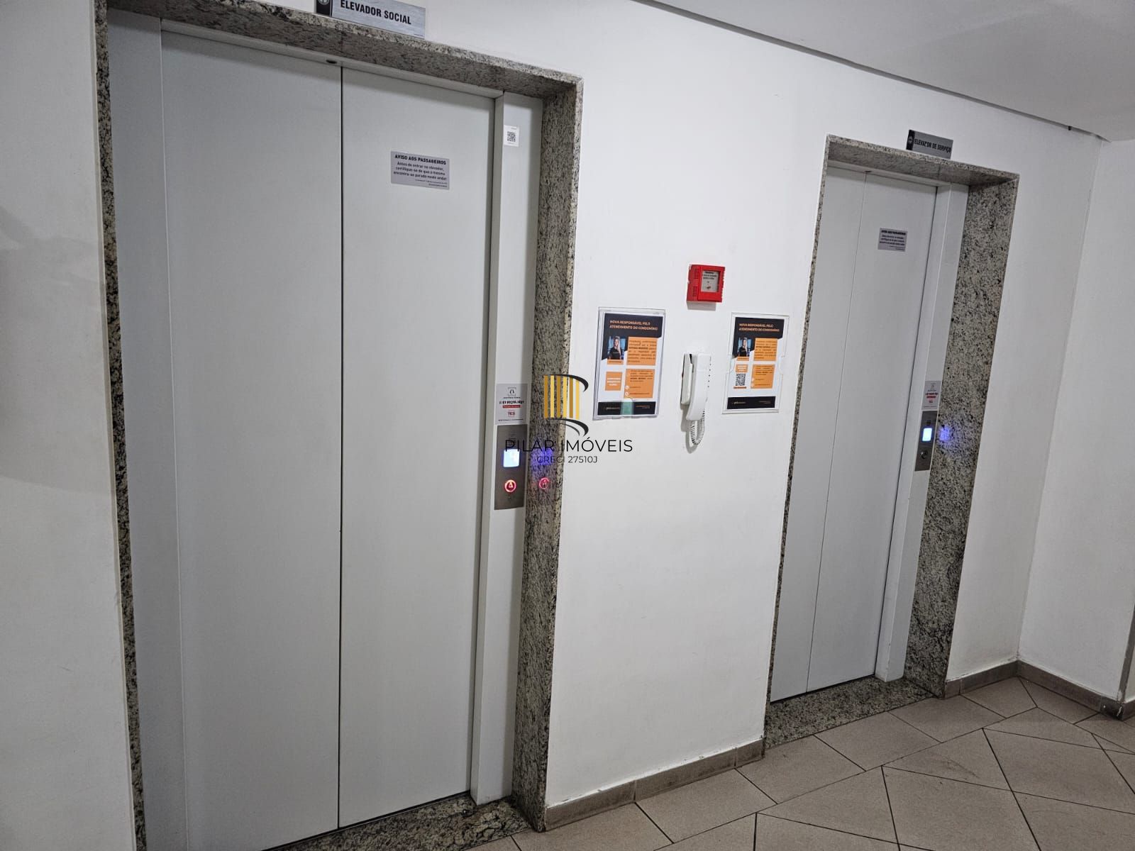 Apartamento para Venda - 51.25m², 2 dormitórios, sendo 1 suites, 1 vaga - Glória
