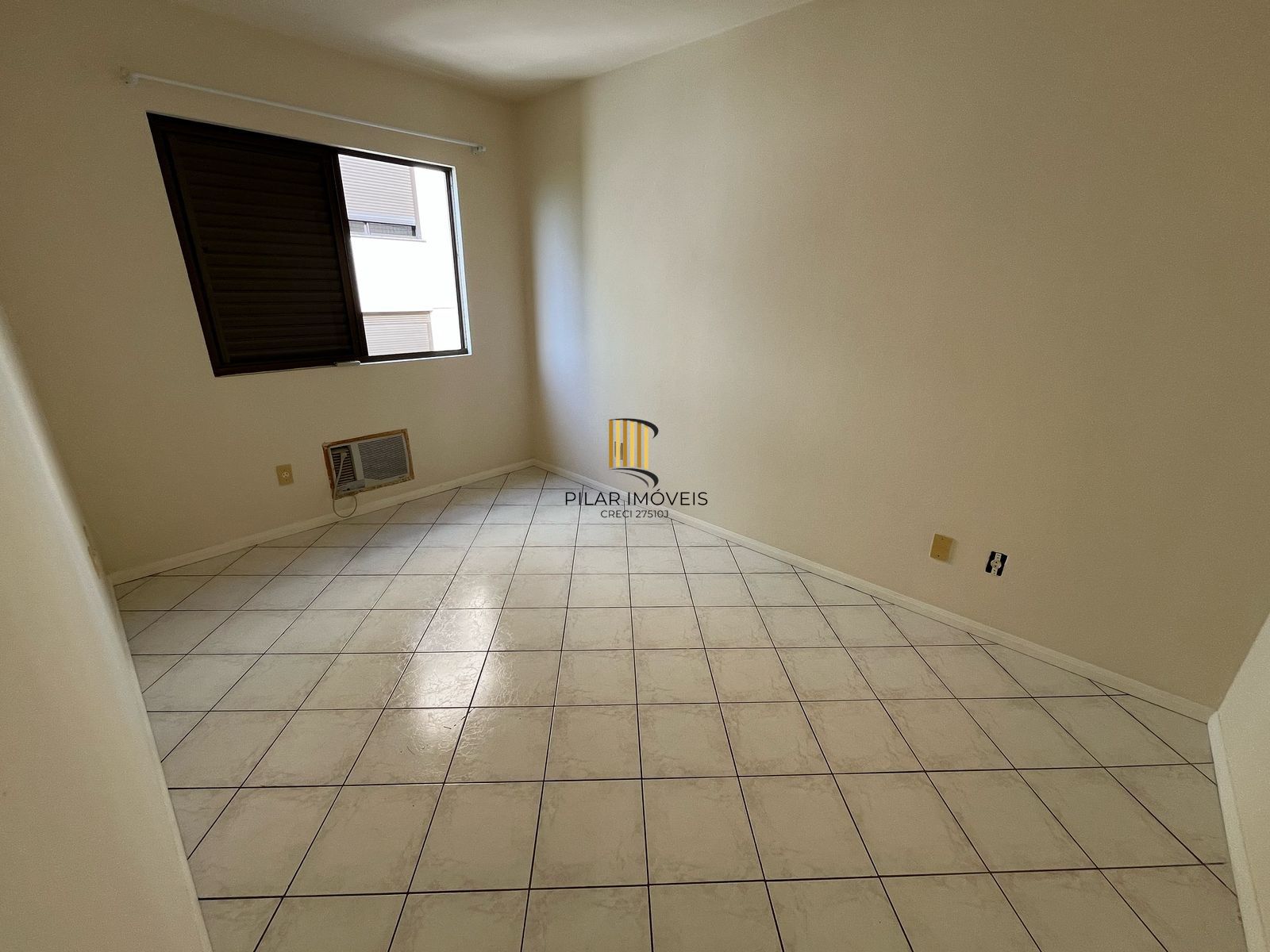 Apartamento 2 dormitórios no bairro Centro