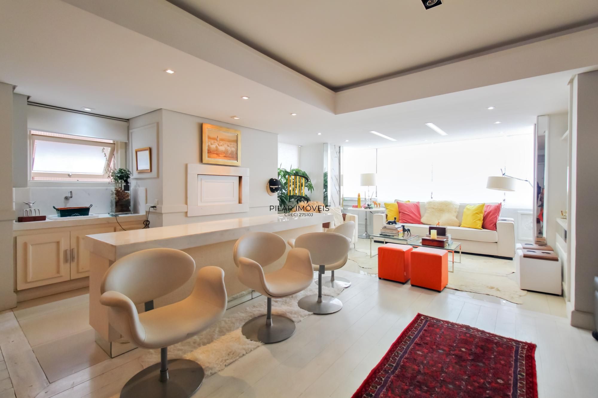 Apartamento 3 dormitórios no bairro Menino Deus