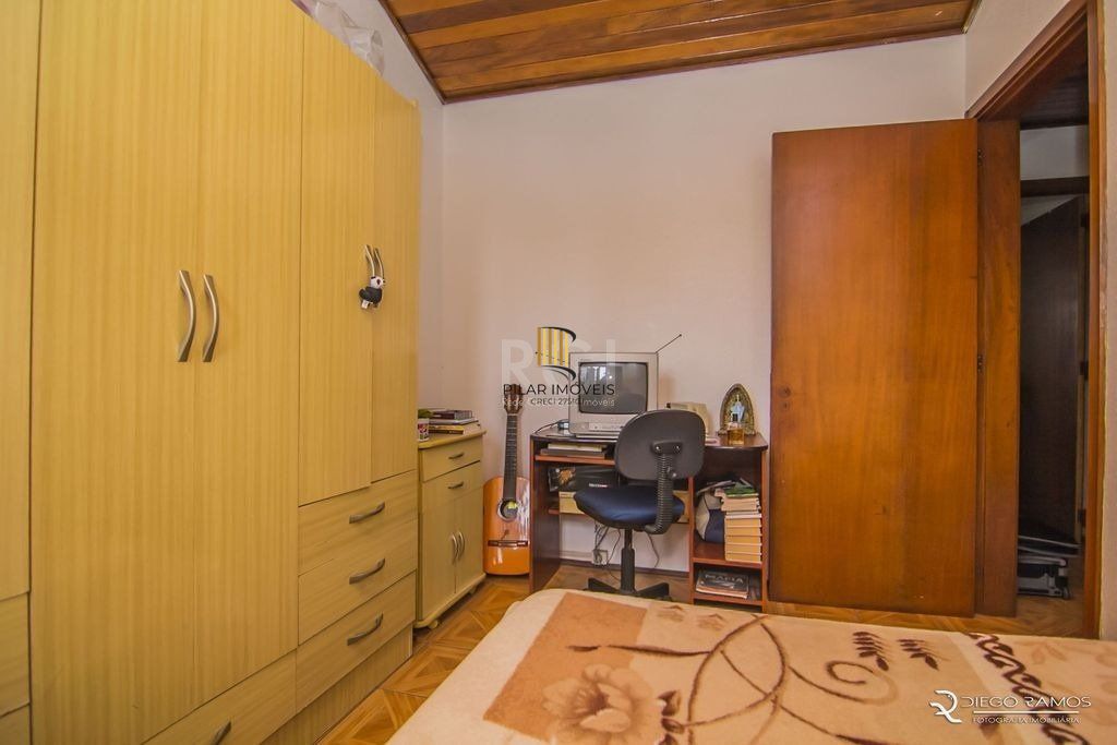 Casa de Condomínio 2 dormitórios no bairro Morro Santana