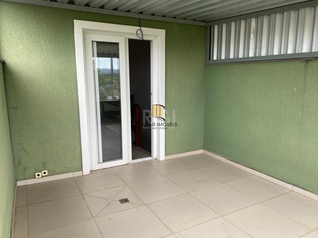 Casa 3 dormitórios no bairro Hípica