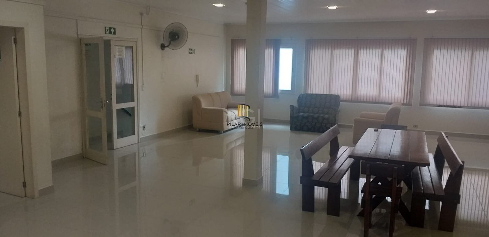 Apartamento para Venda - 69.1m², 2 dormitórios, 1 vaga - Santo Antonio